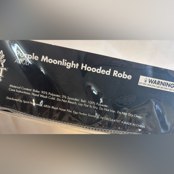 Halloween Purple Hooded Robe Velvet Moon & Stars L/XL 12-16 NEW - Picture 9 of 12